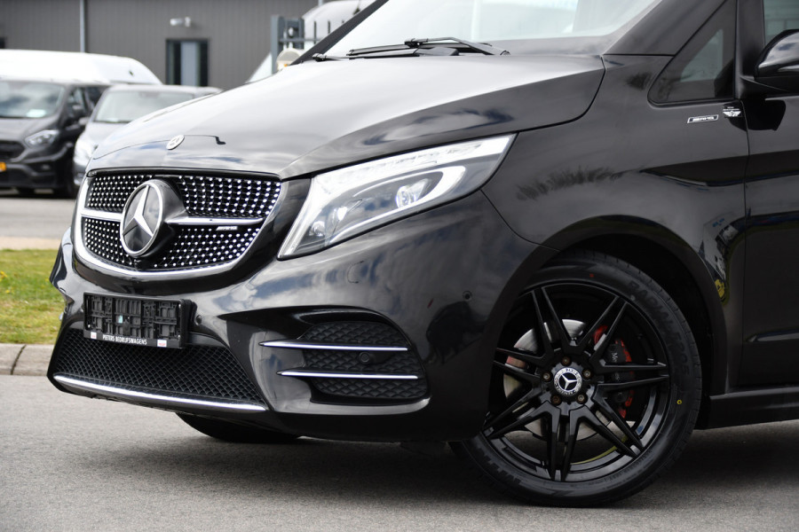 Mercedes-Benz V-Klasse 300d AMG Black Edition Camera, Cruise, Carplay, LED, 2 x Schuifdeur, 237pk, Automaat, Leder, Automaat, Multimedia, Stoelverwarming, Uniek!
