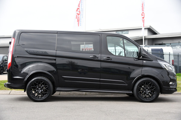 Ford Transit Custom 320 2.0 TDCI L1H1 Sport DC Black Edition Adaptieve Cruise, Camera, Carplay, Xenon, 185pk, 2 x Schuifdeur, Stoelverwarming, Leder, Uniek!