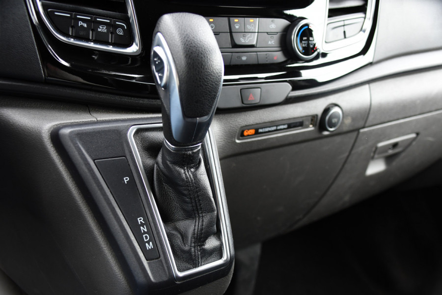 Ford Transit Custom 320 2.0 TDCI L1H1 Sport DC Black Edition Adaptieve Cruise, Camera, Carplay, Xenon, 185pk, 2 x Schuifdeur, Stoelverwarming, Leder, Uniek!