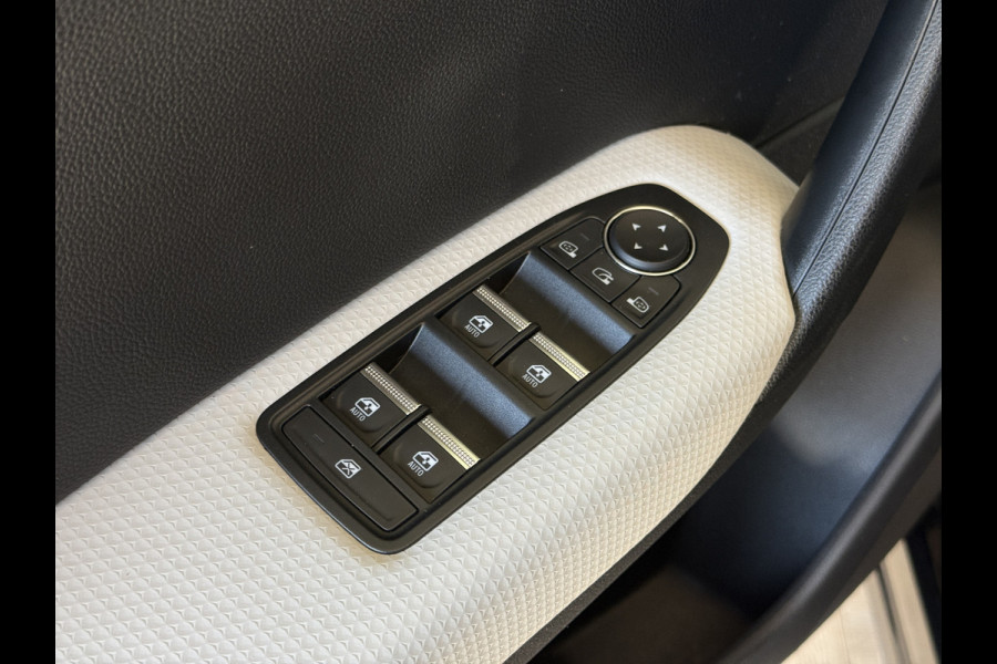 Renault Captur 1.3 TCe 155 Edition One | Pano | 360 Camera | Stoel&Stuurverwarming | 18" |  Groot Navi | ACC | Dodehoek | 100% onderhouden!