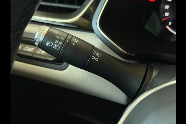 Renault Captur 1.3 TCe 155 Edition One | Pano | 360 Camera | Stoel&Stuurverwarming | 18" |  Groot Navi | ACC | Dodehoek | 100% onderhouden!