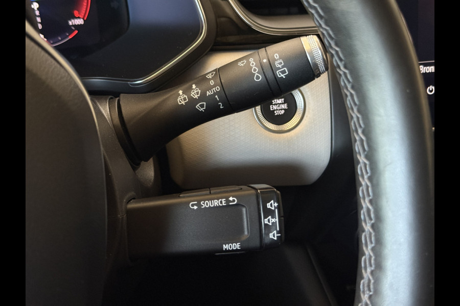 Renault Captur 1.3 TCe 155 Edition One | Pano | 360 Camera | Stoel&Stuurverwarming | 18" |  Groot Navi | ACC | Dodehoek | 100% onderhouden!