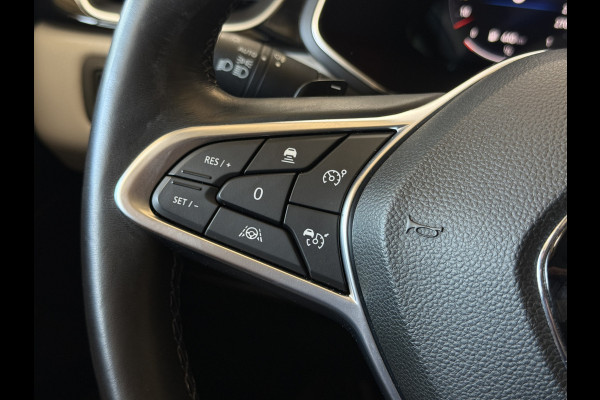 Renault Captur 1.3 TCe 155 Edition One | Pano | 360 Camera | Stoel&Stuurverwarming | 18" |  Groot Navi | ACC | Dodehoek | 100% onderhouden!