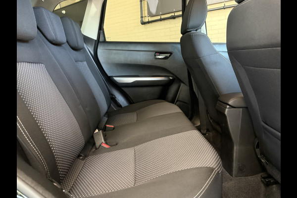 Suzuki Vitara 1.4 Boosterjet Comfort | Navi | Stoelverwarming | 17" | Camera | Carplay | Cruise | 100% onderhouden