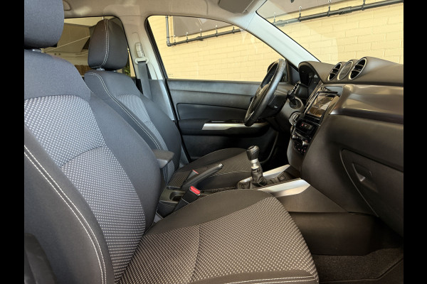 Suzuki Vitara 1.4 Boosterjet Comfort | Navi | Stoelverwarming | 17" | Camera | Carplay | Cruise | 100% onderhouden