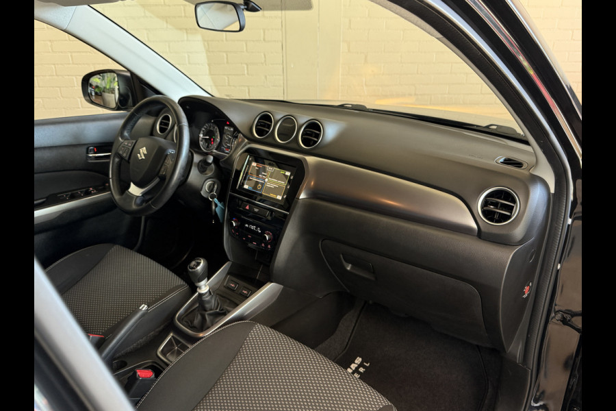 Suzuki Vitara 1.4 Boosterjet Comfort | Navi | Stoelverwarming | 17" | Camera | Carplay | Cruise | 100% onderhouden