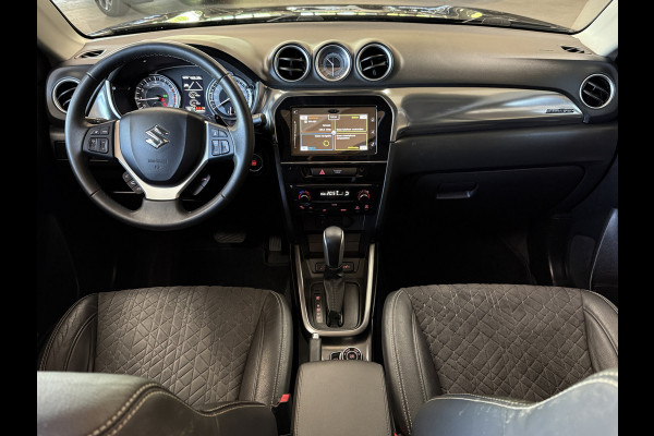 Suzuki Vitara 1.4 Boosterjet AllGrip Comfort | Trekhaak | Pano | 17" | Carplay | Camera | ACC | Dodehoek | Stoelverwarming | 100% onderhouden!