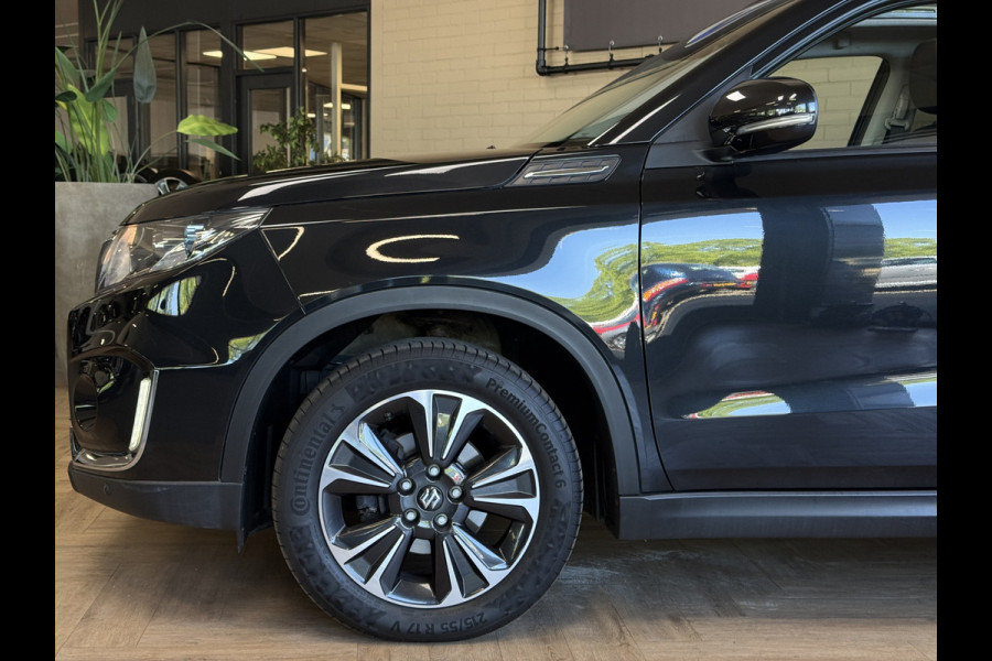 Suzuki Vitara 1.4 Boosterjet AllGrip Comfort | Trekhaak | Pano | 17" | Carplay | Camera | ACC | Dodehoek | Stoelverwarming | 100% onderhouden!