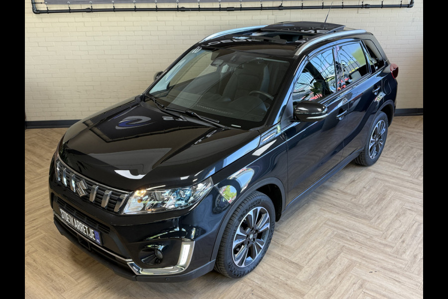 Suzuki Vitara 1.4 Boosterjet AllGrip Comfort | Trekhaak | Pano | 17" | Carplay | Camera | ACC | Dodehoek | Stoelverwarming | 100% onderhouden!