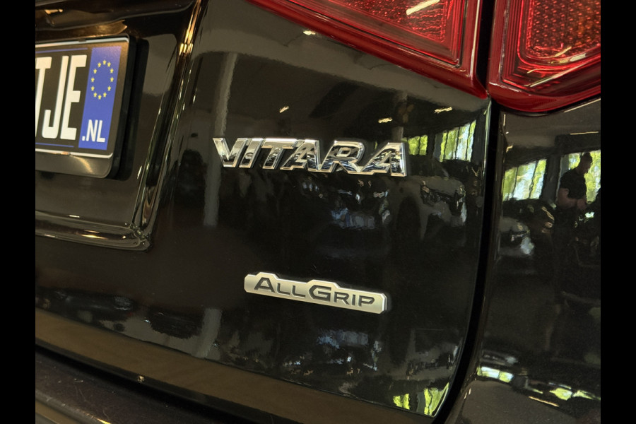 Suzuki Vitara 1.4 Boosterjet AllGrip Comfort | Trekhaak | Pano | 17" | Carplay | Camera | ACC | Dodehoek | Stoelverwarming | 100% onderhouden!