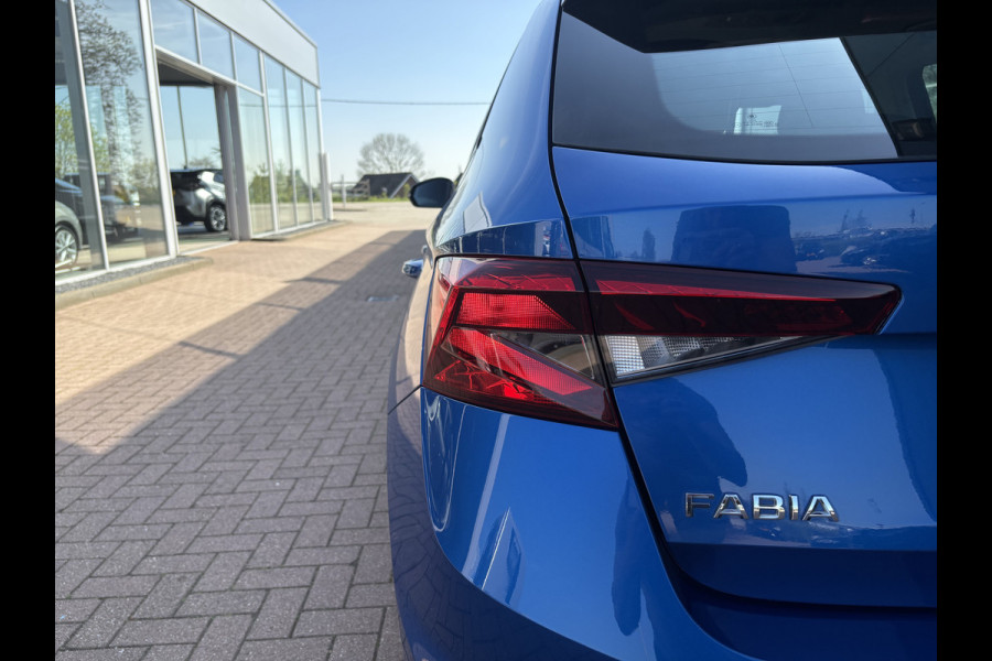 Škoda Fabia 1.0 TSi 95pk Ambition 5-drs. CARPLAY/CRUISE/PDC/TREKHAAK/STOELVERWARMING