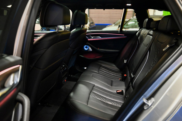 BMW 5 Serie Touring 530i Luxury Line Individual - Bowers & Wilkins - ACC - Nappaleder - Keyless - HUD - Panoramadak