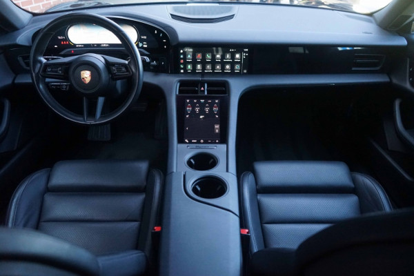 Porsche Taycan Sport Turismo Performance Plus 93KWH
