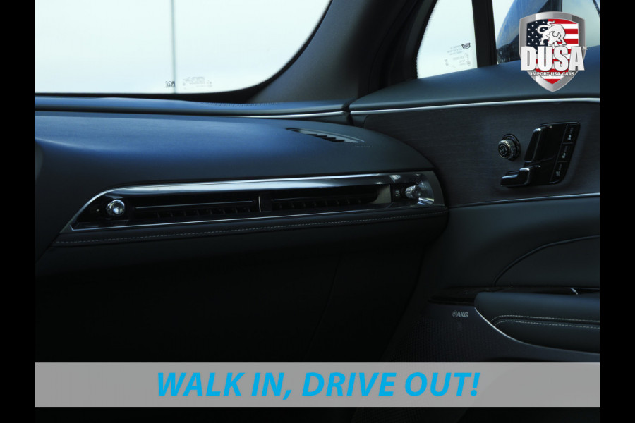 Cadillac Lyriq Sport 600e | AWD | Nieuw Binnen! Stellar Black |