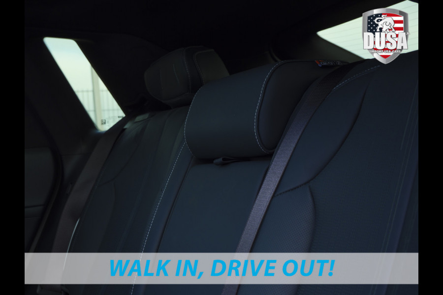 Cadillac Lyriq Sport 600e | AWD | Nieuw Binnen! Stellar Black |