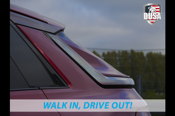 Cadillac Lyriq | Sport 600e | AWD | Nieuw Binnen! Radient Red |