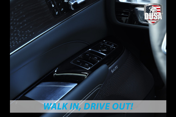 Cadillac Lyriq | Sport 600e | AWD | Nieuw Binnen! Radient Red |