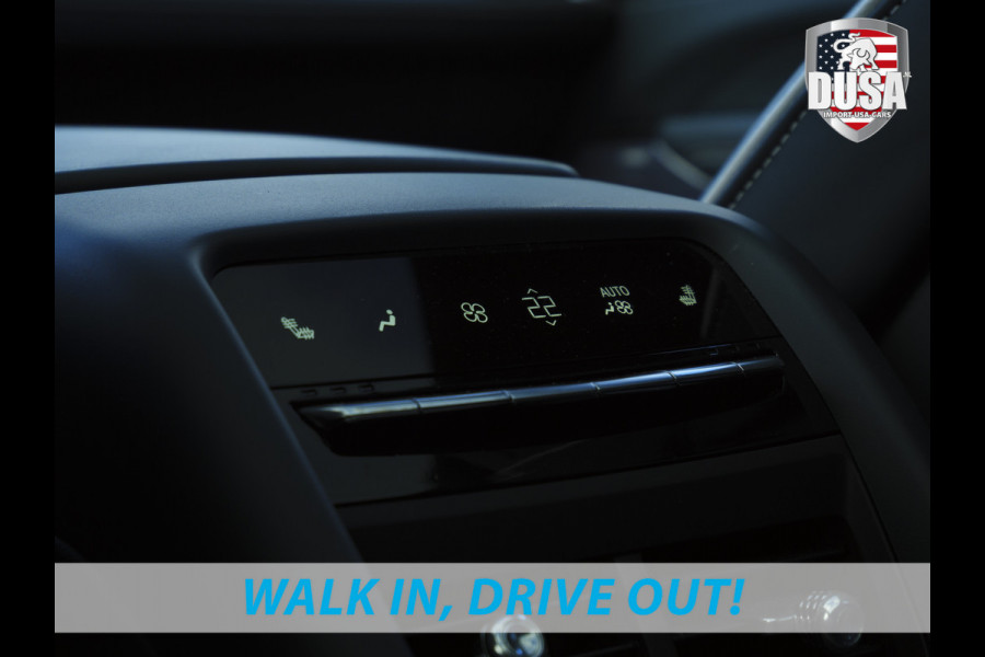 Cadillac Lyriq | Sport 600e | AWD | Nieuw Binnen! Radient Red |