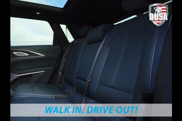 Cadillac Lyriq | Sport 600e | AWD | Nieuw Binnen! Radient Red |