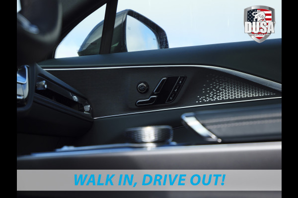 Cadillac Lyriq | Sport 600e | AWD | Nieuw Binnen! Radient Red |