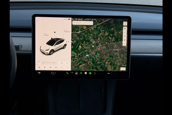 Tesla Model Y Long Range AWD 75 kWh, parelmoer wit, afneembare trekhaak, panoramadak, 1 e eigenaar, NL auto met nap