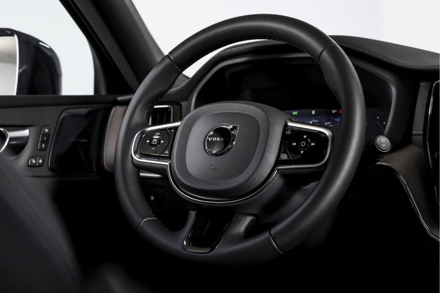Volvo XC60 2.0 T6 Plug-in hybrid AWD Ultra Black Edition | S/K Panodak | Head-up | 360 Camera | Harman/Kardon | Dig. Cockpit | Adapt. Cruise | Stoel-+Stuurverw. | NAV+App.Connect | ECC | LM 21" | 1498
