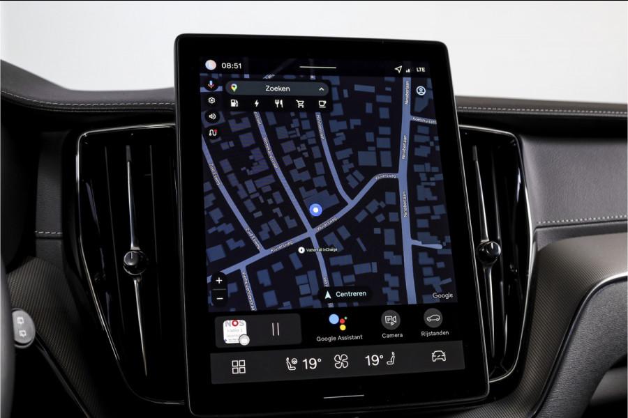 Volvo XC60 2.0 T6 Plug-in hybrid AWD Ultra Black Edition | S/K Panodak | Head-up | 360 Camera | Harman/Kardon | Dig. Cockpit | Adapt. Cruise | Stoel-+Stuurverw. | NAV+App.Connect | ECC | LM 21" | 1498