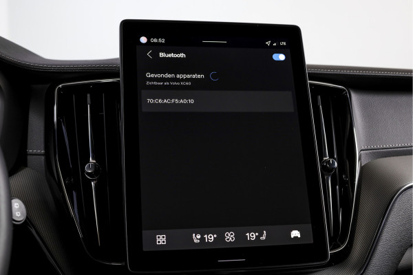 Volvo XC60 2.0 T6 Plug-in hybrid AWD Ultra Black Edition | S/K Panodak | Head-up | 360 Camera | Harman/Kardon | Dig. Cockpit | Adapt. Cruise | Stoel-+Stuurverw. | NAV+App.Connect | ECC | LM 21" | 1498