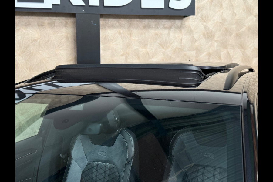 Volkswagen T-Roc 1.5 TSI R-Line | Camera | Stoelverwarming | Pano | Carplay | Led | Navi