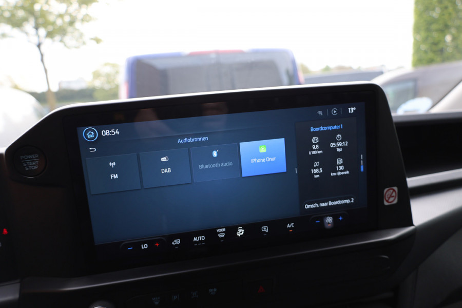 Ford Transit Custom 2.0 TDCI L2H1 DC | DUBBEL CABINE | CARPLAY | NAVIGATIE | CAMERA | PDC V+A | TREKHAAK | LEDEREN BEKLEDING | EURO 6 | BPM VRIJ | 6-ZITTER | DEALER ONDERHOUDEN