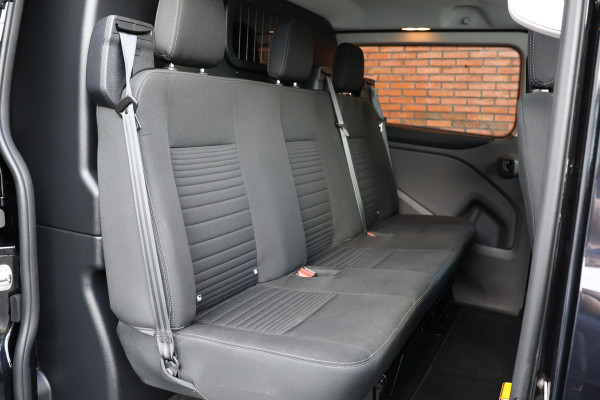Ford Transit Custom 320 2.0 TDCI 170 PK L2H1 Limited DC | Dubbel cabine | ACC | Blind Spot | Elek stoelen | CarPlay | Camera | Navigatie | Trekhaak | DAB | PDC V+A | MF Stuur | 5-Zitter | Nieuwe APK | Dealer onderhouden | NAP Logisch | NL Auto