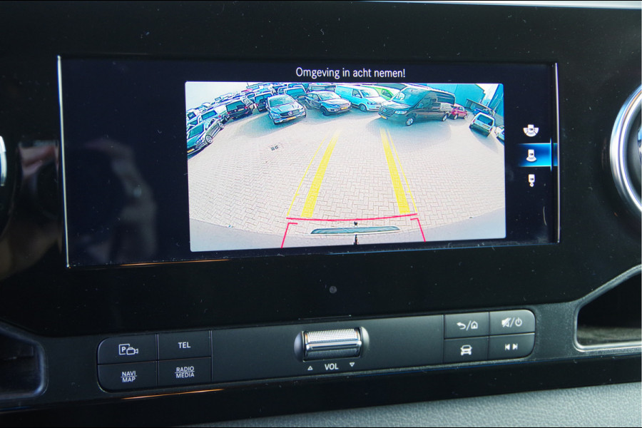 Mercedes-Benz Sprinter 319 3.0 CDI L2H2 MARGE! AUT. LED, LEDER, MBUX 10'', STOELVERWARMING, TREKHAAK, CAMERA, CRUISE, LEDER STUUR, CLIMA