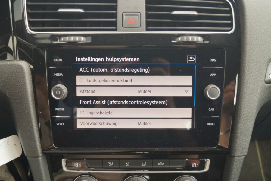 Volkswagen Golf 1.4 TSI Plug-in Hybrid GTE -NAVI-ECC-CAM-