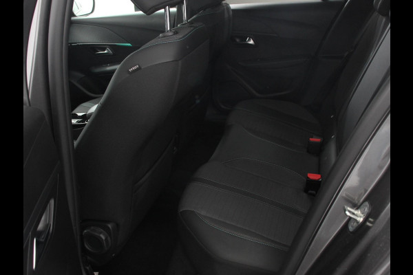 Peugeot 208 1.2 100pk Turbo Allure Pack Navigatie Camera Climate Control Digitale Cockpit Parkeer Sensoren Dab Led Lichtmetalen Velgen Cruise Control Led
