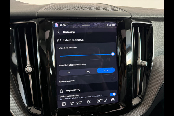 Volvo XC60 2.0 T8 Plug-in hybrid AWD Plus Bright Pano|Memory