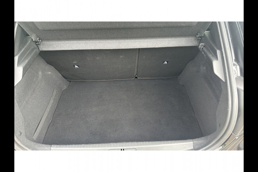 Peugeot 208 1.2 PureTech Active AUTOMAAT 70310 KM INCL. NIEUWE DISTRIBUTIERIEM CARPLAY/ANDROID AUTO