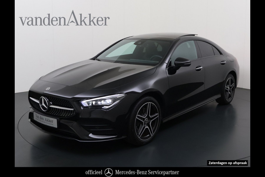 Mercedes-Benz CLA-Klasse 250e AMG // SoH 95% // Panoramadak // Carplay // MultiBeam LED // Sfeerverlichting // Night pakket // Keyless // 18" AMG