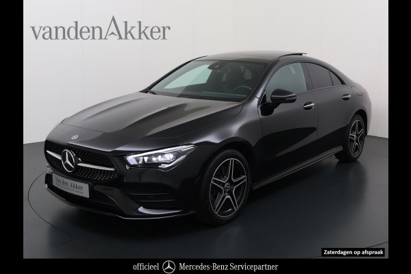 Mercedes-Benz CLA-Klasse 250e AMG // SoH 95% // Panoramadak // Carplay // MultiBeam LED // Sfeerverlichting // Night pakket // Keyless // 18" AMG