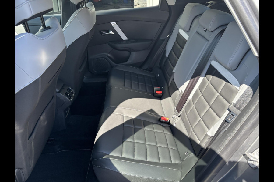 Citroën C4 1.2 Hybrid 145pk Max | Rijklaar geleverd | Pack Techno | Zeer compleet