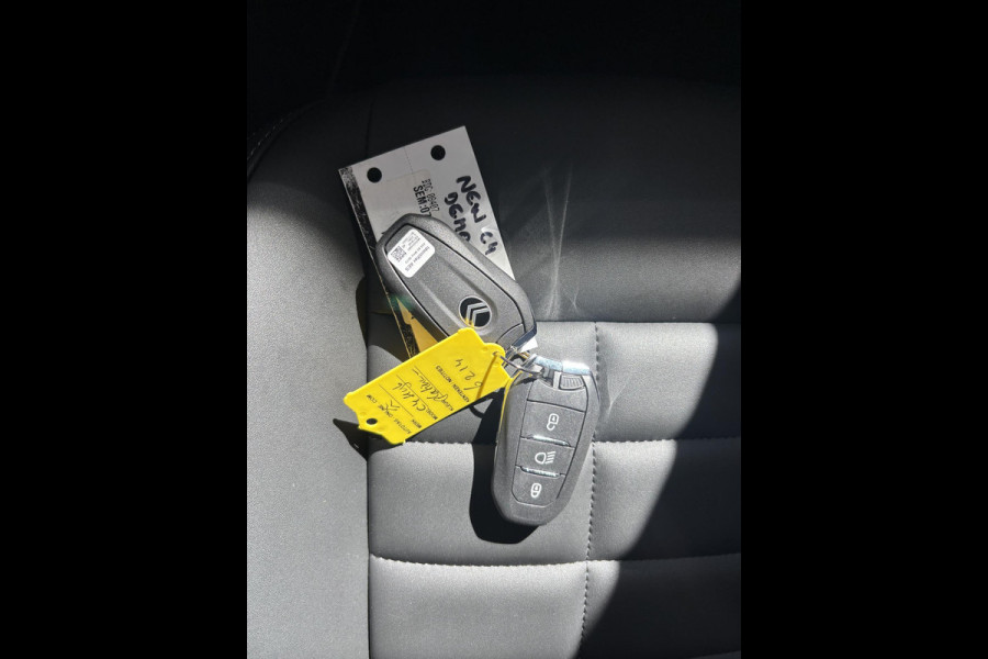 Citroën C4 1.2 Hybrid 145pk Max | Rijklaar geleverd | Pack Techno | Zeer compleet