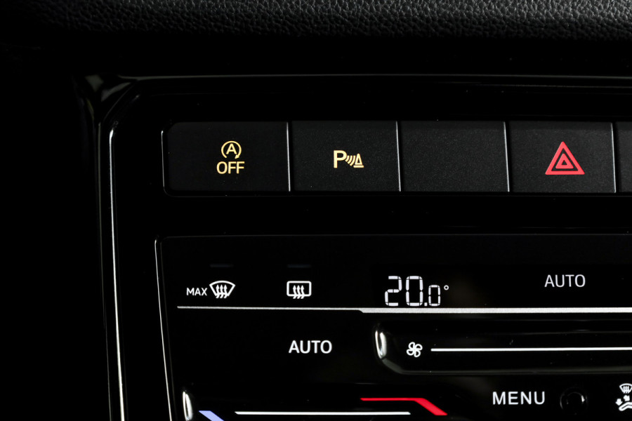Volkswagen T-Cross 1.0 TSI 115 PK R-Line - Automaat | Dig. Cockpit | Adapt. Cruise | Camera | PDC | App. Connect | ECC | DAB | LM 18" | 2240