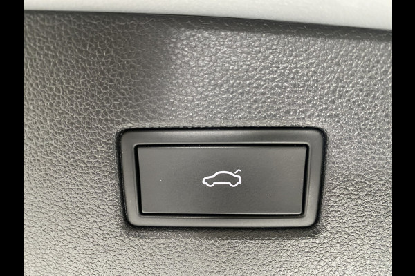 Volkswagen Tiguan 1.4 TSI eHybrid R-Line Business+Black style Panoramadak / /Carplay/ Leer/ Headup