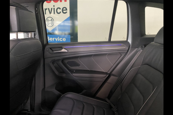Volkswagen Tiguan 1.4 TSI eHybrid R-Line Business+Black style Panoramadak / /Carplay/ Leer/ Headup