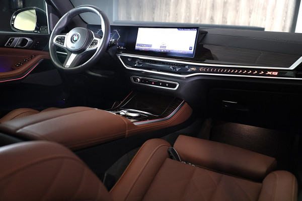 BMW X5 XDrive50e / Head Up / Memory / Cognac Leder / HK / Open Pano / 360 Camera / Dode Hoek / Luchtvering / 22 Inch