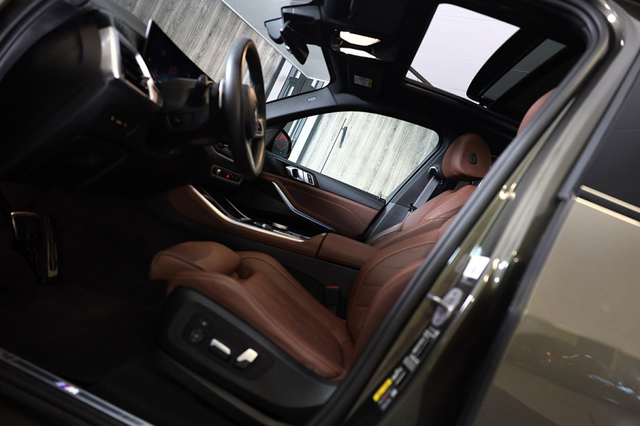 BMW X5 XDrive50e / Head Up / Memory / Cognac Leder / HK / Open Pano / 360 Camera / Dode Hoek / Luchtvering / 22 Inch