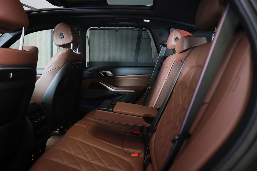 BMW X5 XDrive50e / Head Up / Memory / Cognac Leder / HK / Open Pano / 360 Camera / Dode Hoek / Luchtvering / 22 Inch
