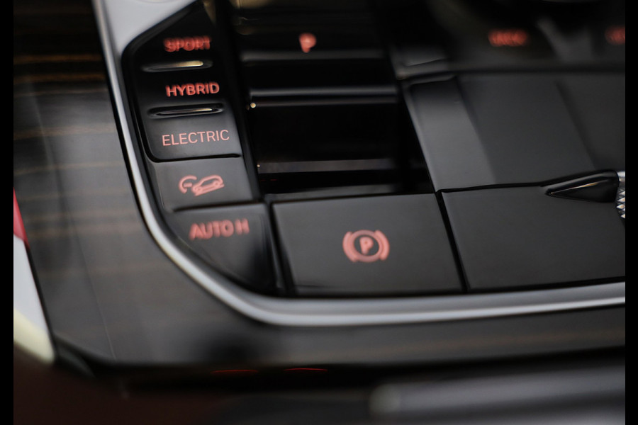 BMW X5 XDrive50e / Head Up / Memory / Cognac Leder / HK / Open Pano / 360 Camera / Dode Hoek / Luchtvering / 22 Inch