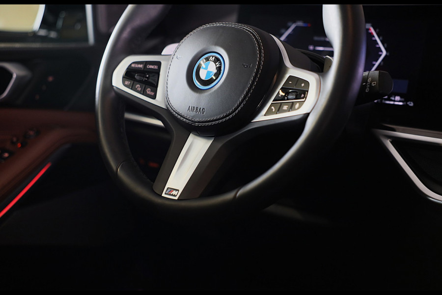 BMW X5 XDrive50e / Head Up / Memory / Cognac Leder / HK / Open Pano / 360 Camera / Dode Hoek / Luchtvering / 22 Inch