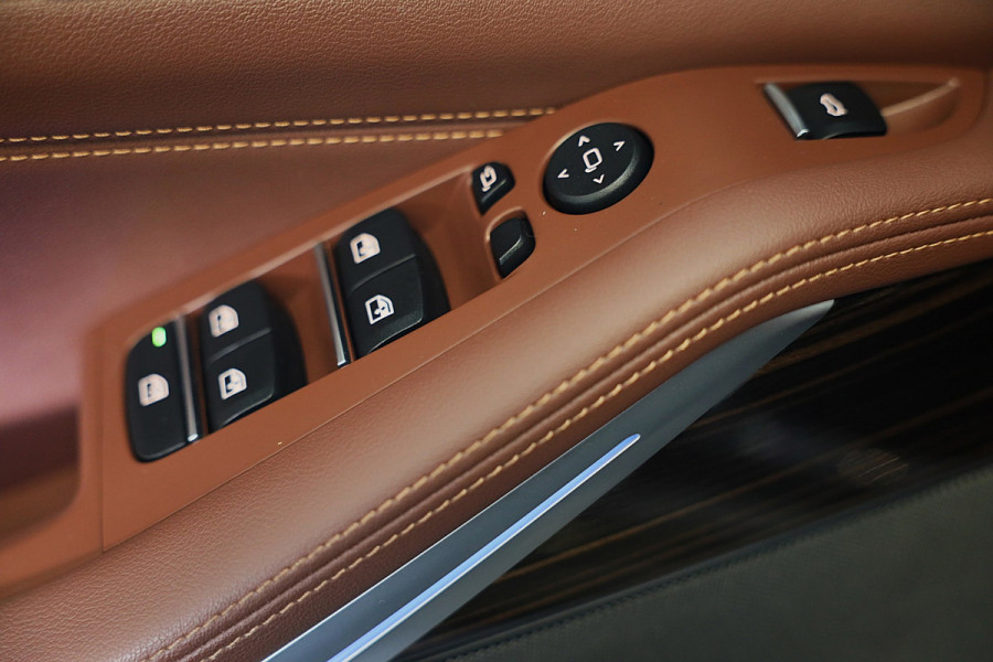 BMW X5 XDrive50e / Head Up / Memory / Cognac Leder / HK / Open Pano / 360 Camera / Dode Hoek / Luchtvering / 22 Inch