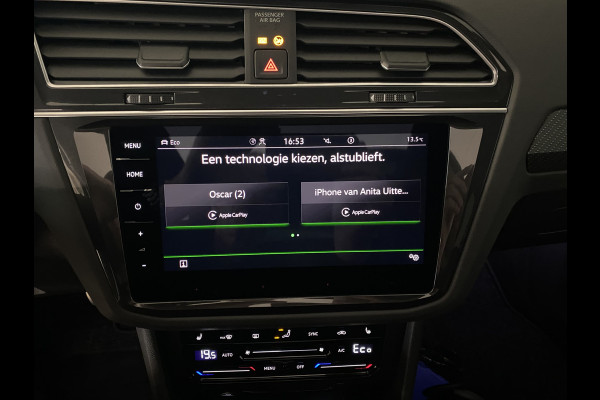 Volkswagen Tiguan 1.4 TSI eHybrid R-Line Business+Black style Panoramadak / Trekhaak /Carplay/ Leer/ Headup